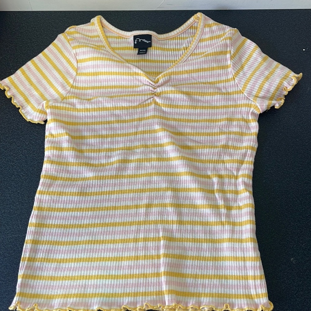 Art class tee